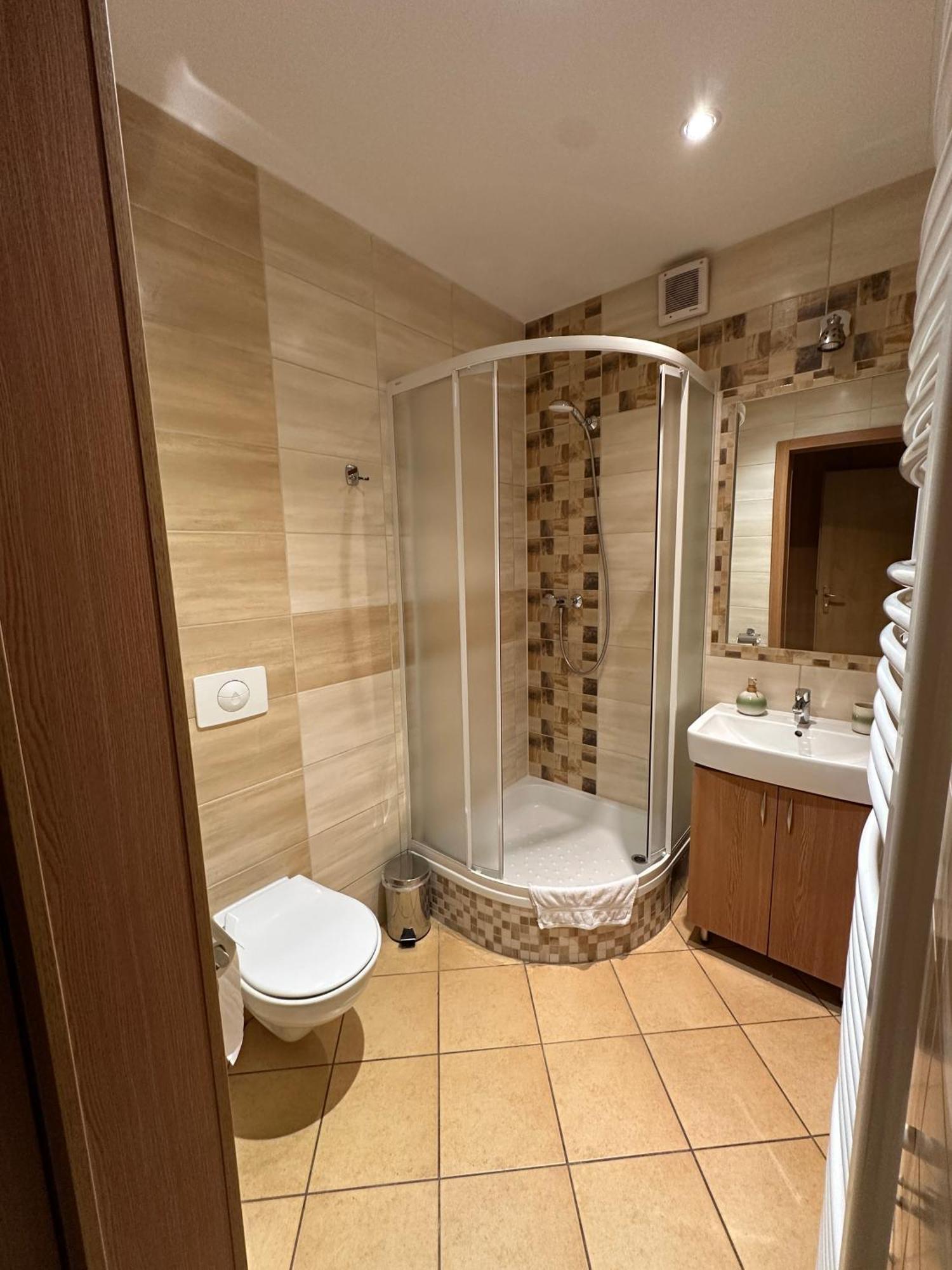 Star Hotel Попрад Екстериор снимка
